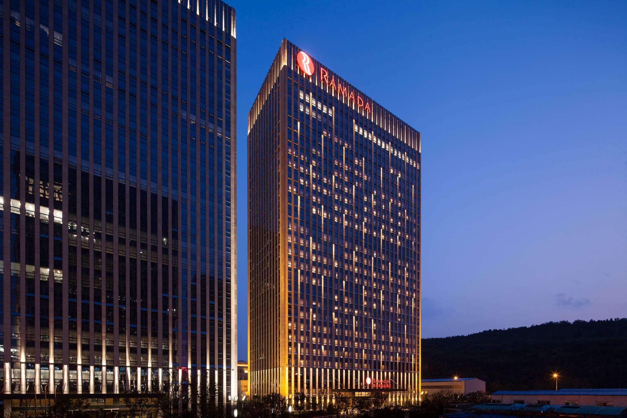 Ramada Jinan Hotel Eksteriør billede